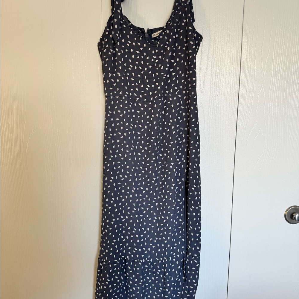 Abercrombie & Fitch Blue and White Midi Dress